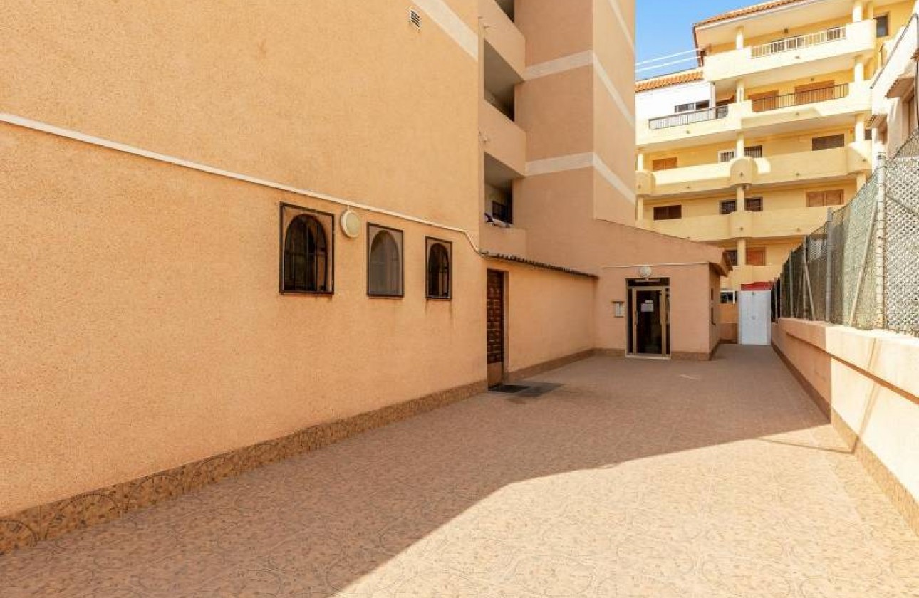 Revente - Appartement - Torrevieja - LA MATA