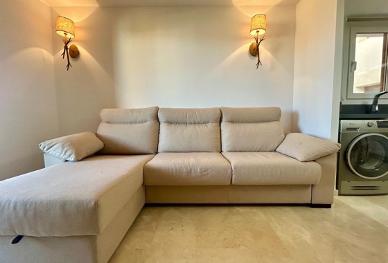 Resale - Apartment / flat - Torrevieja - Punta prima