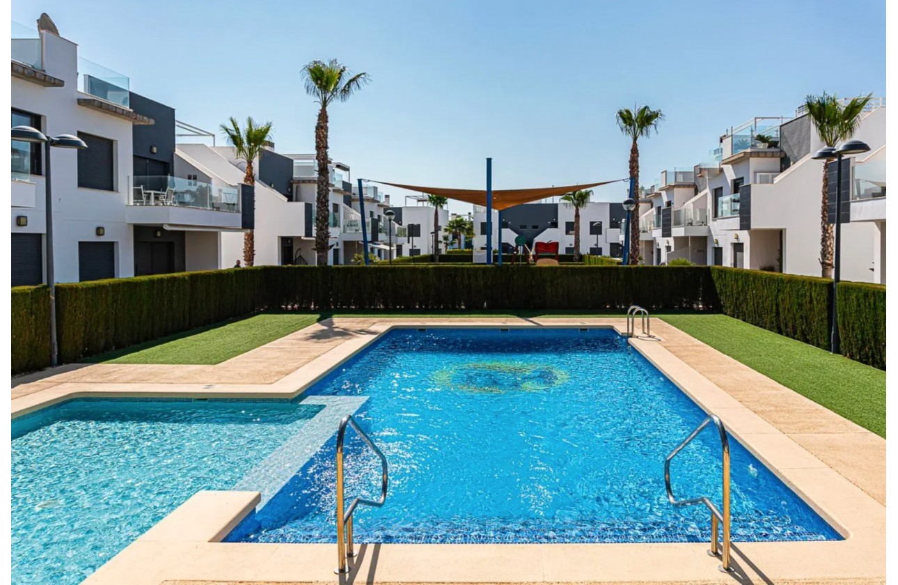 Resale - Apartment / flat - Pilar de la Horadada