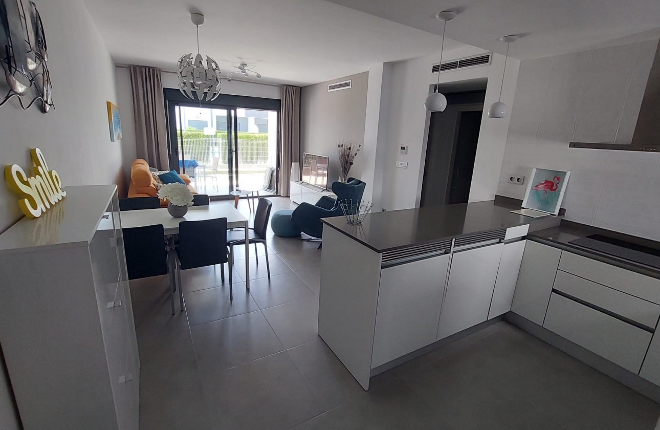 Resale - Apartment / flat - Pilar de la Horadada