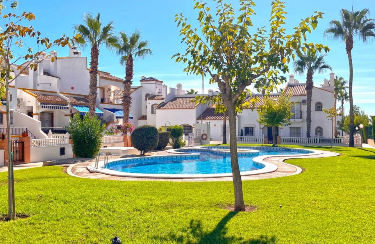 Resale - Apartment / flat - Orihuela Costa - Los Dolses