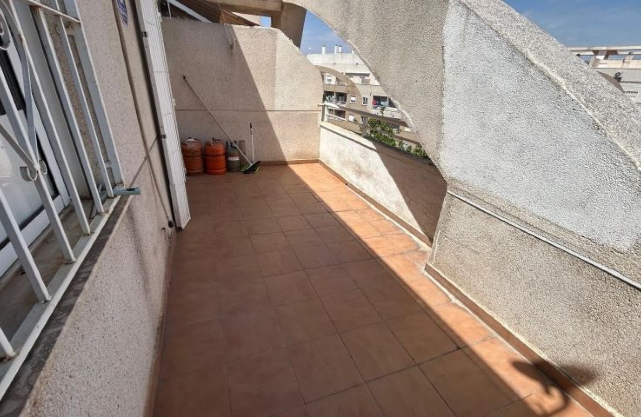 Reventa - Apartamento / piso - Torrevieja - torrevieja