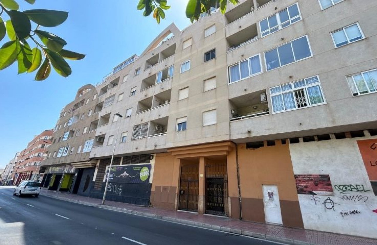 Reventa - Apartamento / piso - Torrevieja - torrevieja