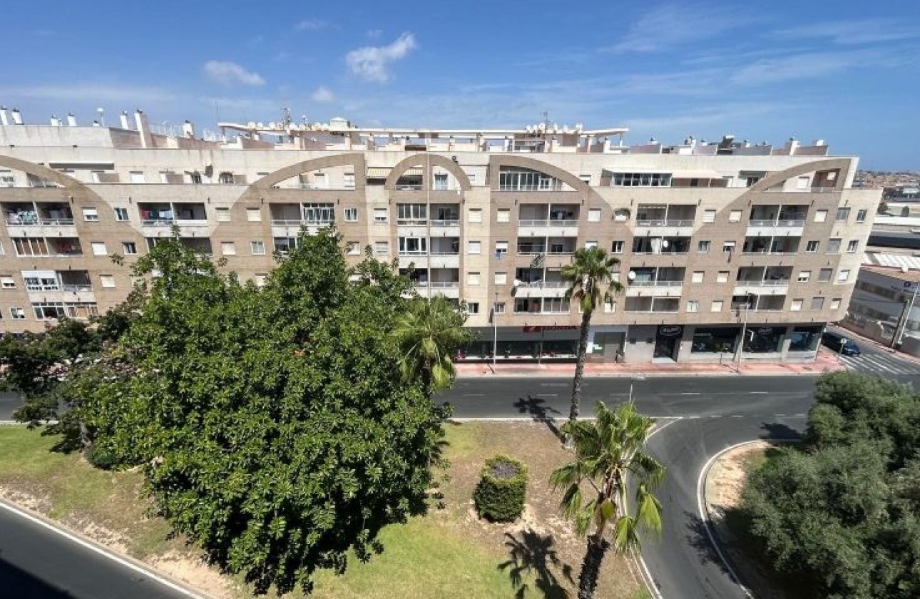 Reventa - Apartamento / piso - Torrevieja - torrevieja