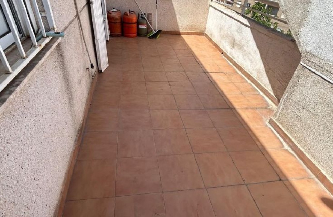 Reventa - Apartamento / piso - Torrevieja - torrevieja