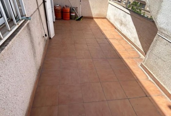 Reventa - Apartamento / piso - Torrevieja - torrevieja