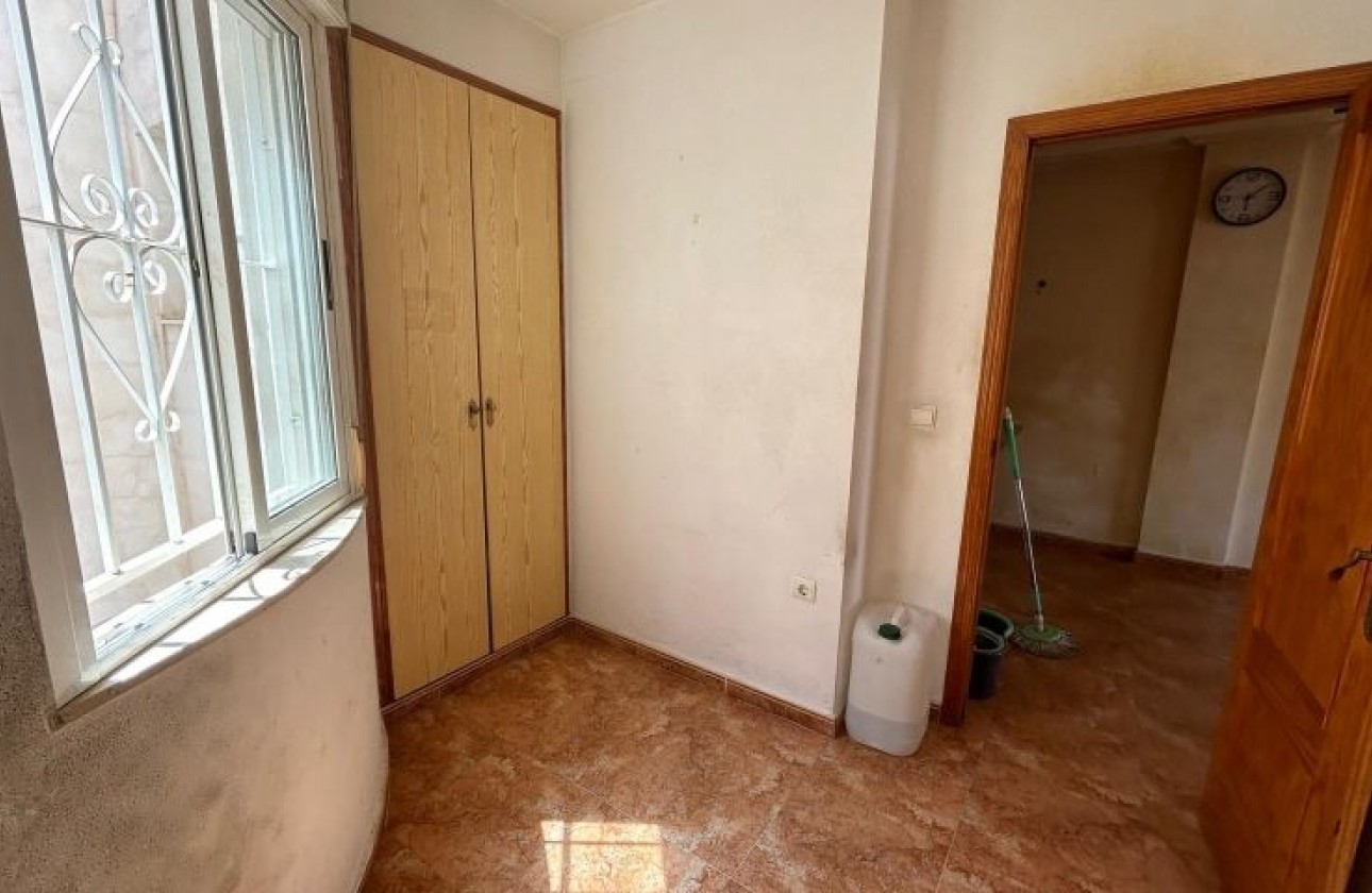 Reventa - Apartamento / piso - Torrevieja - torrevieja