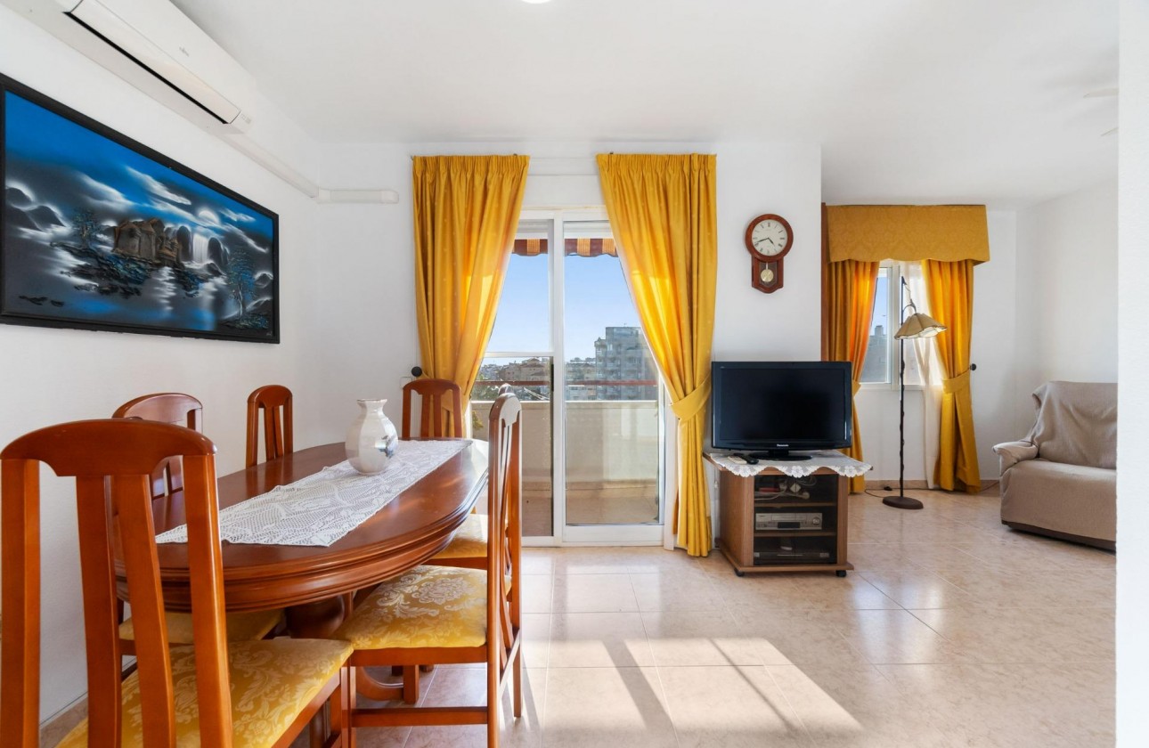 Resale - Apartment / flat - Torrevieja - Nueva Torrevieja