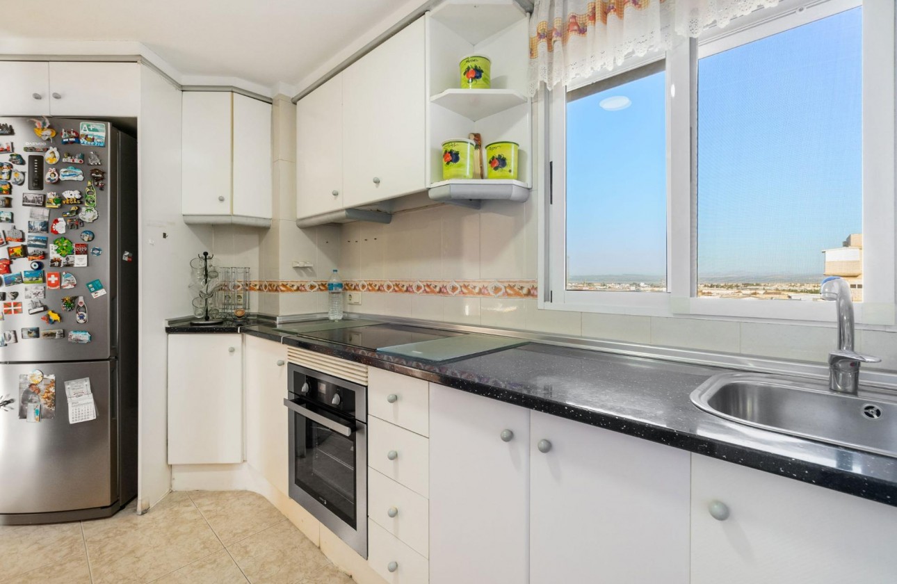 Resale - Apartment / flat - Torrevieja - Nueva Torrevieja