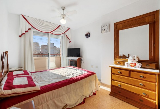 Resale - Apartment / flat - Torrevieja - Nueva Torrevieja