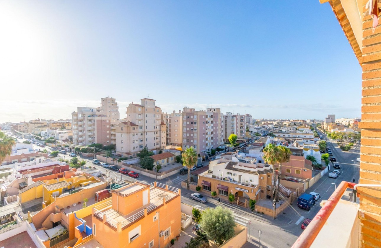 Resale - Apartment / flat - Torrevieja - Nueva Torrevieja