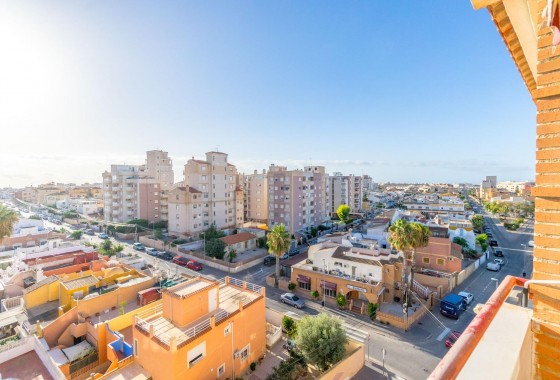 Resale - Apartment / flat - Torrevieja - Nueva Torrevieja