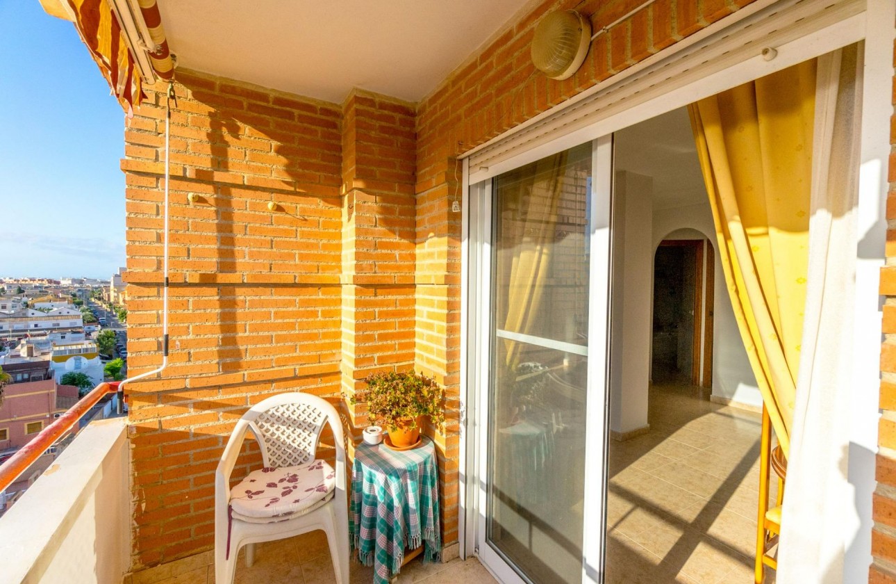 Resale - Apartment / flat - Torrevieja - Nueva Torrevieja