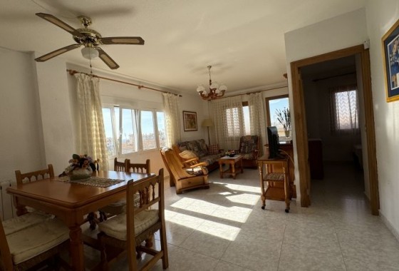 Resale - Apartment / flat - Orihuela Costa