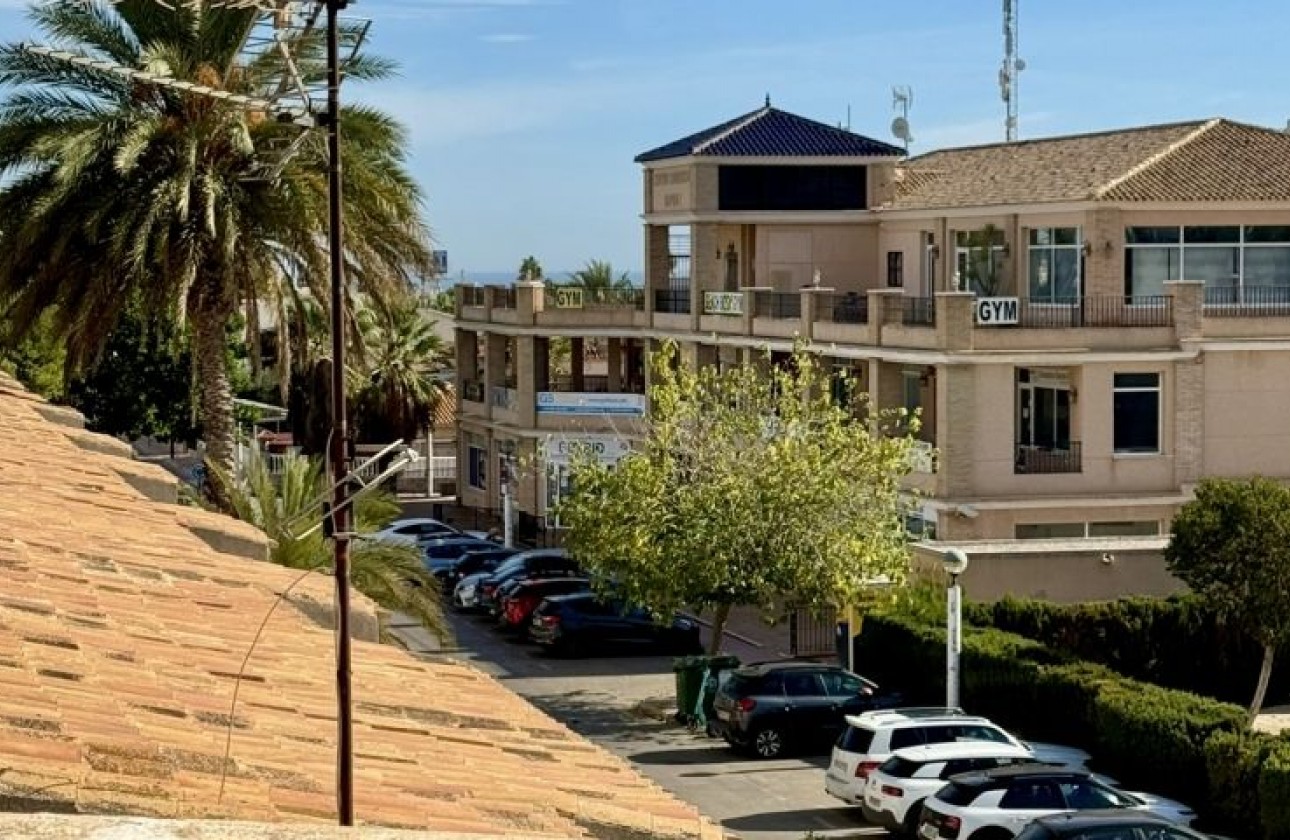 Resale - Apartment / flat - Orihuela Costa