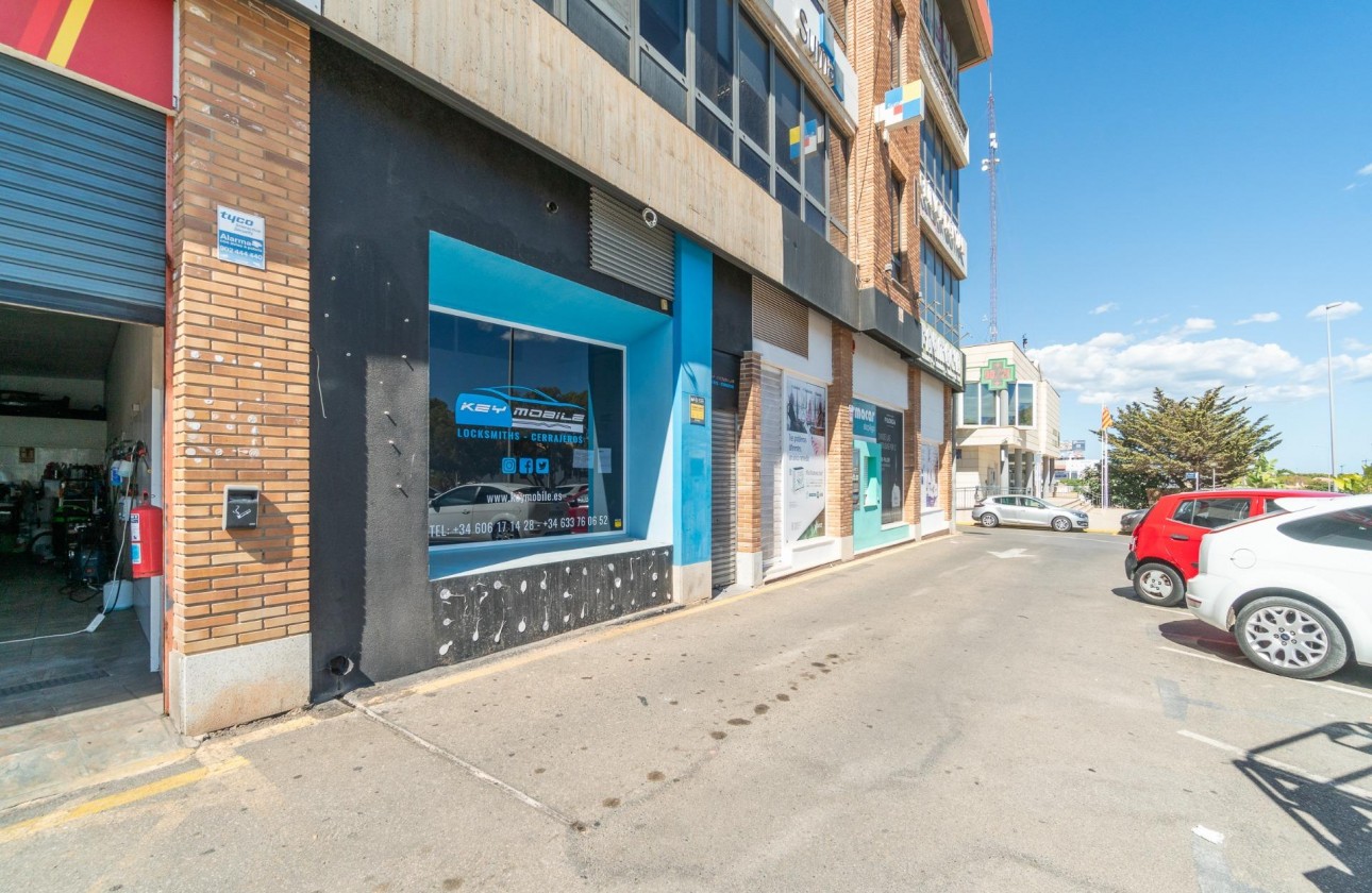 Alquiler a largo plazo - Comercial - Orihuela Costa - Playa Flamenca