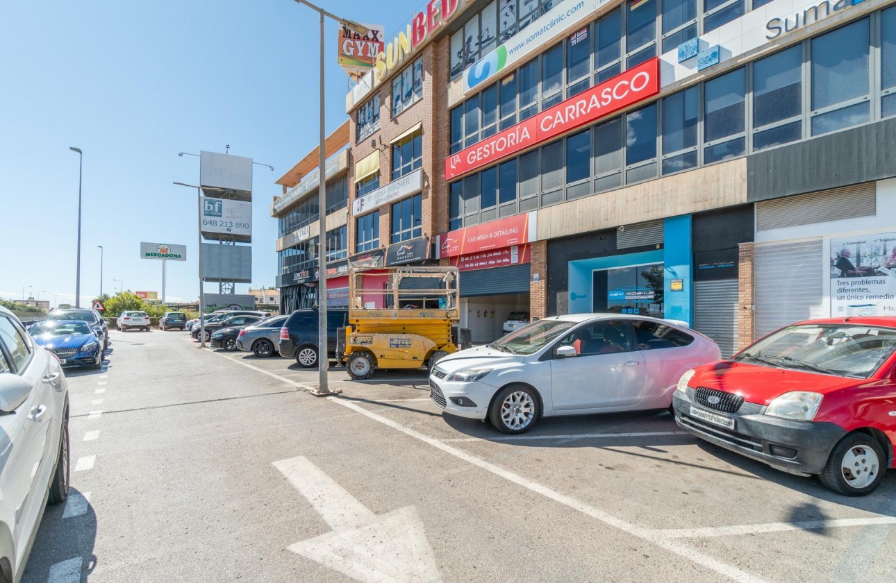 Alquiler a largo plazo - Comercial - Orihuela Costa - Playa Flamenca