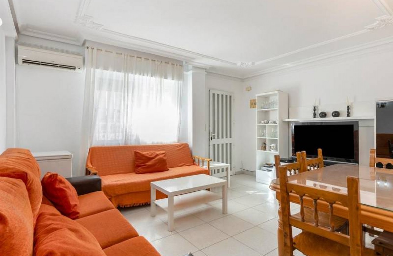 Revente - Villa - Torrevieja - LA MATA