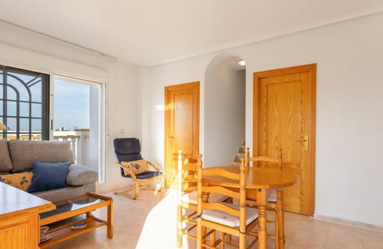 Resale - Apartment / flat - Orihuela Costa - La Zenia