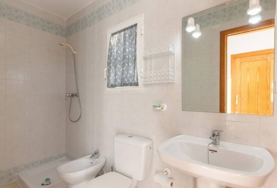 Resale - Apartment / flat - Orihuela Costa - La Zenia