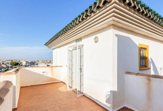 Resale - Apartment / flat - Orihuela Costa - La Zenia