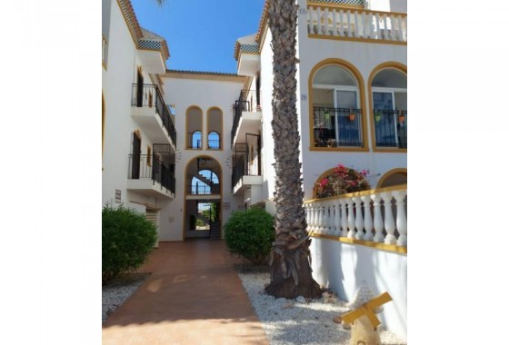 Resale - Apartment / flat - Orihuela Costa - La Zenia