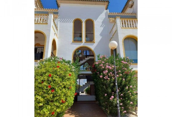 Resale - Apartment / flat - Orihuela Costa - La Zenia