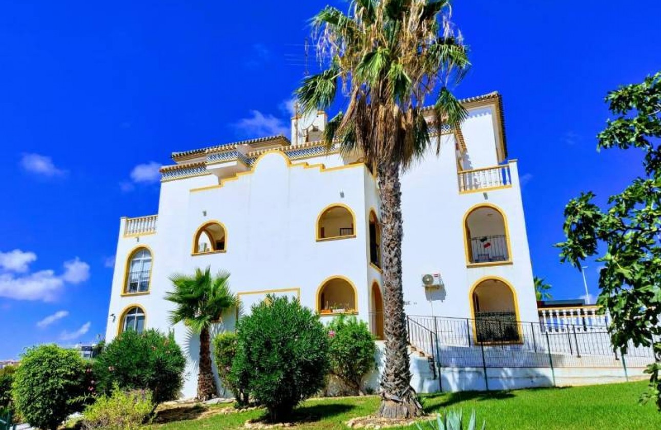 Resale - Apartment / flat - Orihuela Costa - La Zenia