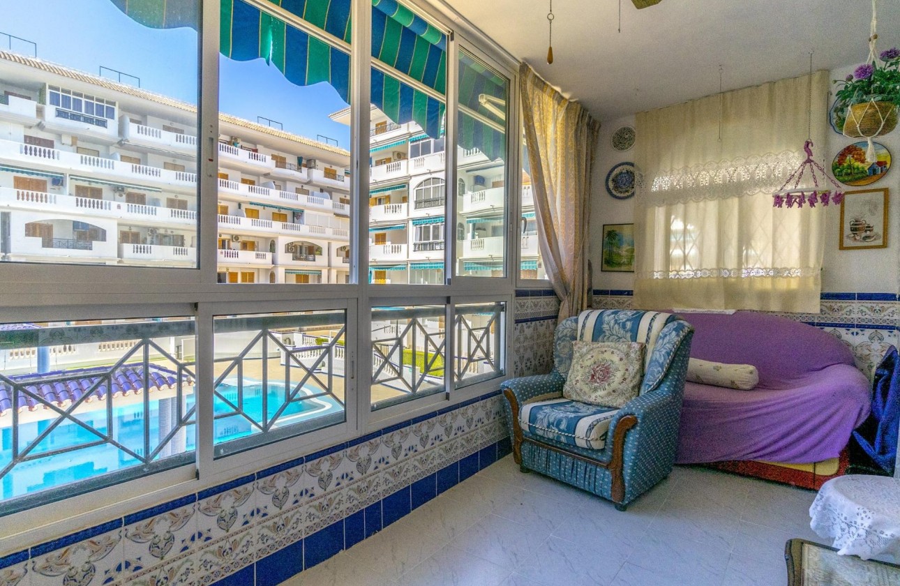 Resale - Apartment / flat - Torrevieja - La Mata