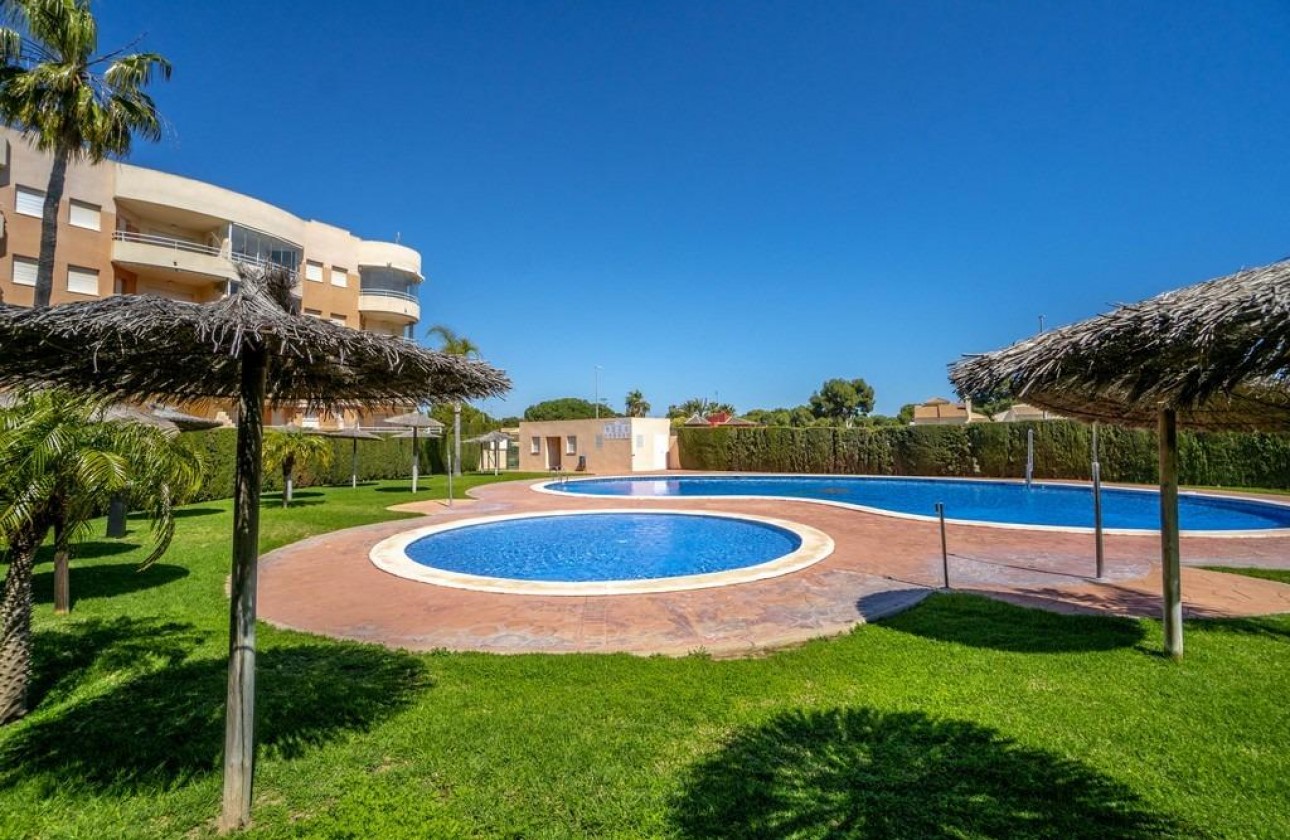 Revente - Appartement - Orihuela Costa - Campoamor