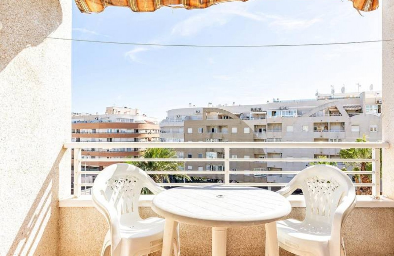 Resale - Apartment / flat - Torrevieja - Centro