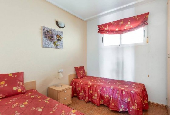 Resale - Apartment / flat - Torrevieja - Centro