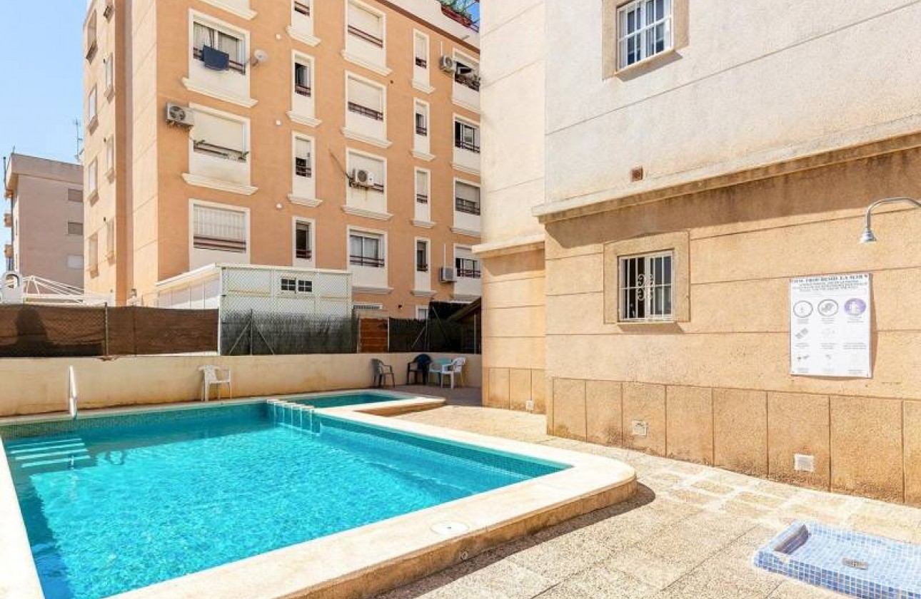 Revente - Appartement - Torrevieja - Nueva Torrevieja