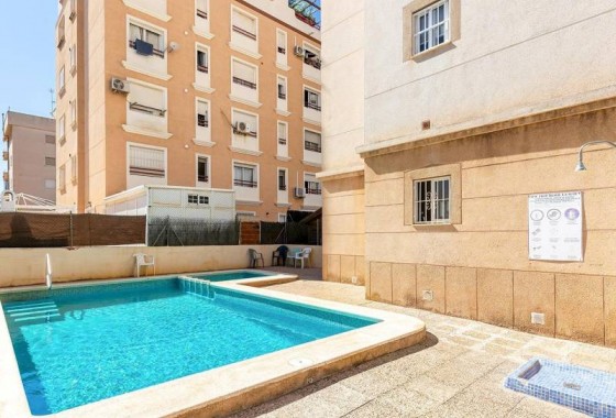 Revente - Appartement - Torrevieja - Nueva Torrevieja