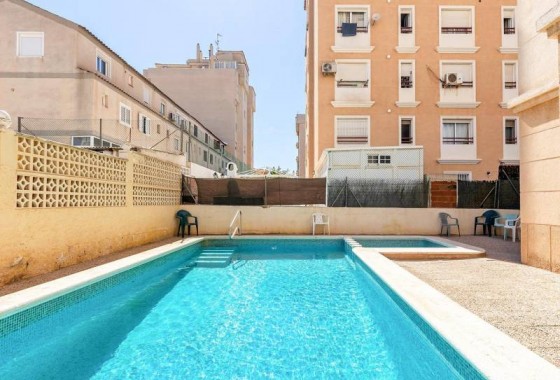 Revente - Appartement - Torrevieja - Nueva Torrevieja