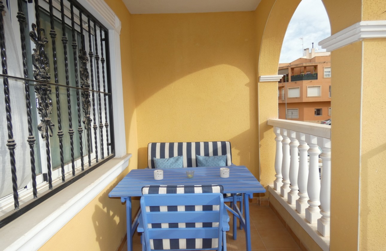 Resale - Apartment / flat - Algorfa