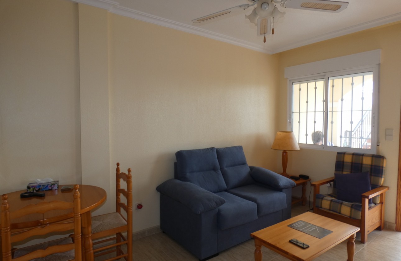 Resale - Apartment / flat - Algorfa