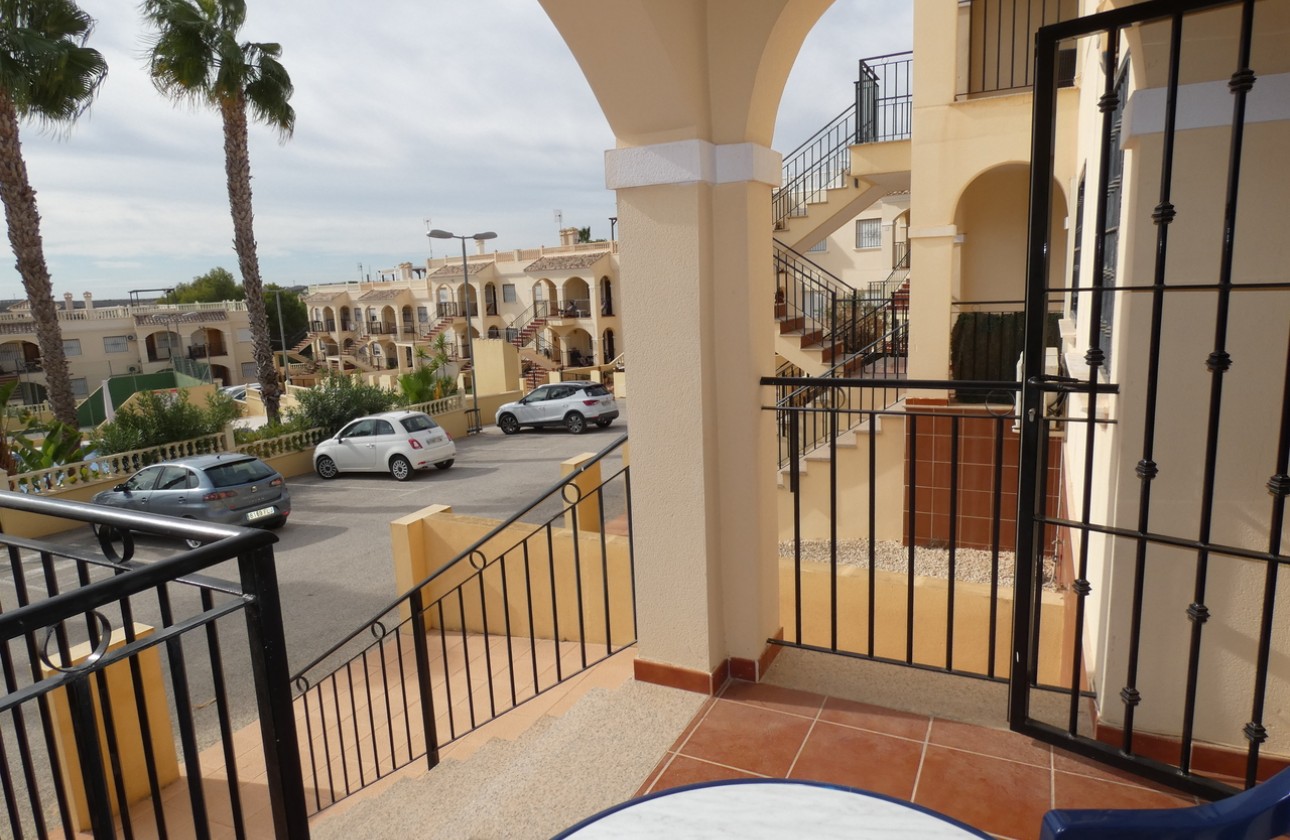 Resale - Apartment / flat - Algorfa