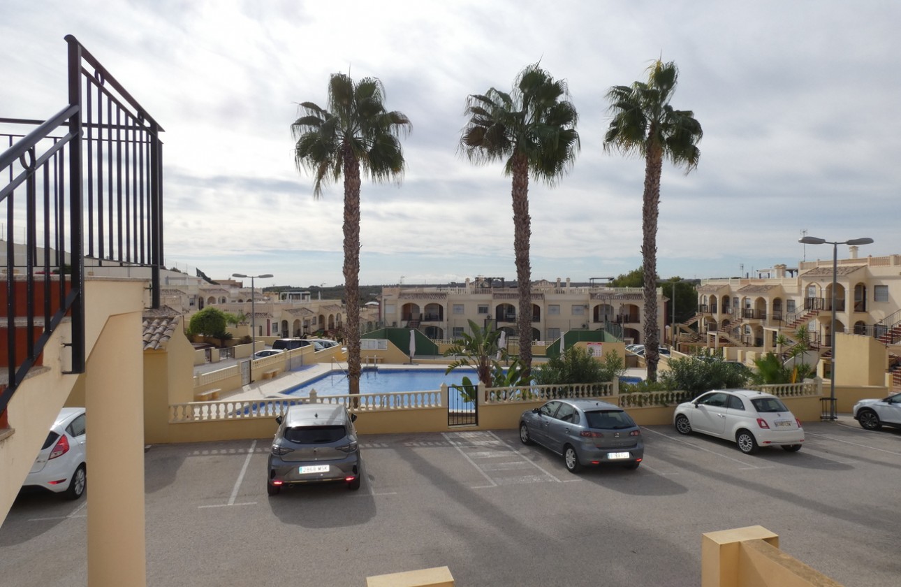 Resale - Apartment / flat - Algorfa