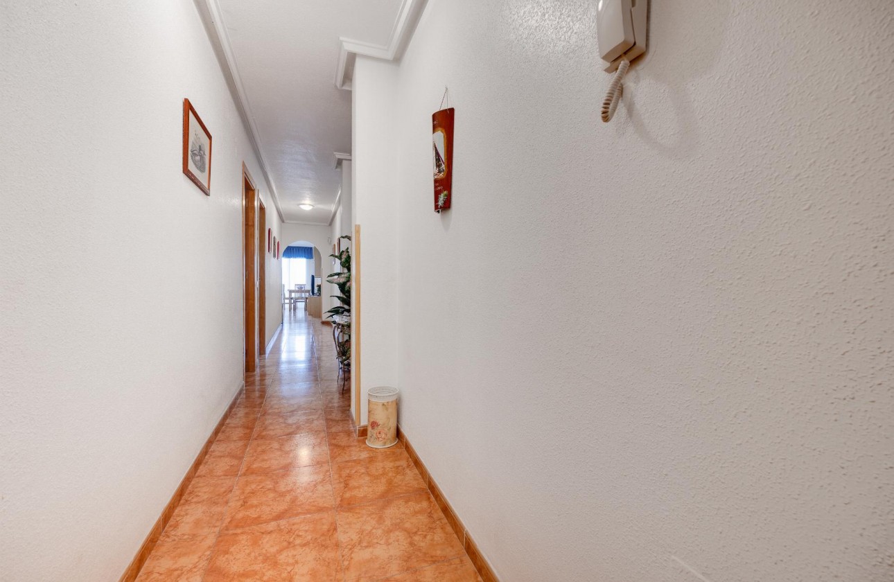 Revente - Appartement - Torrevieja - Centro