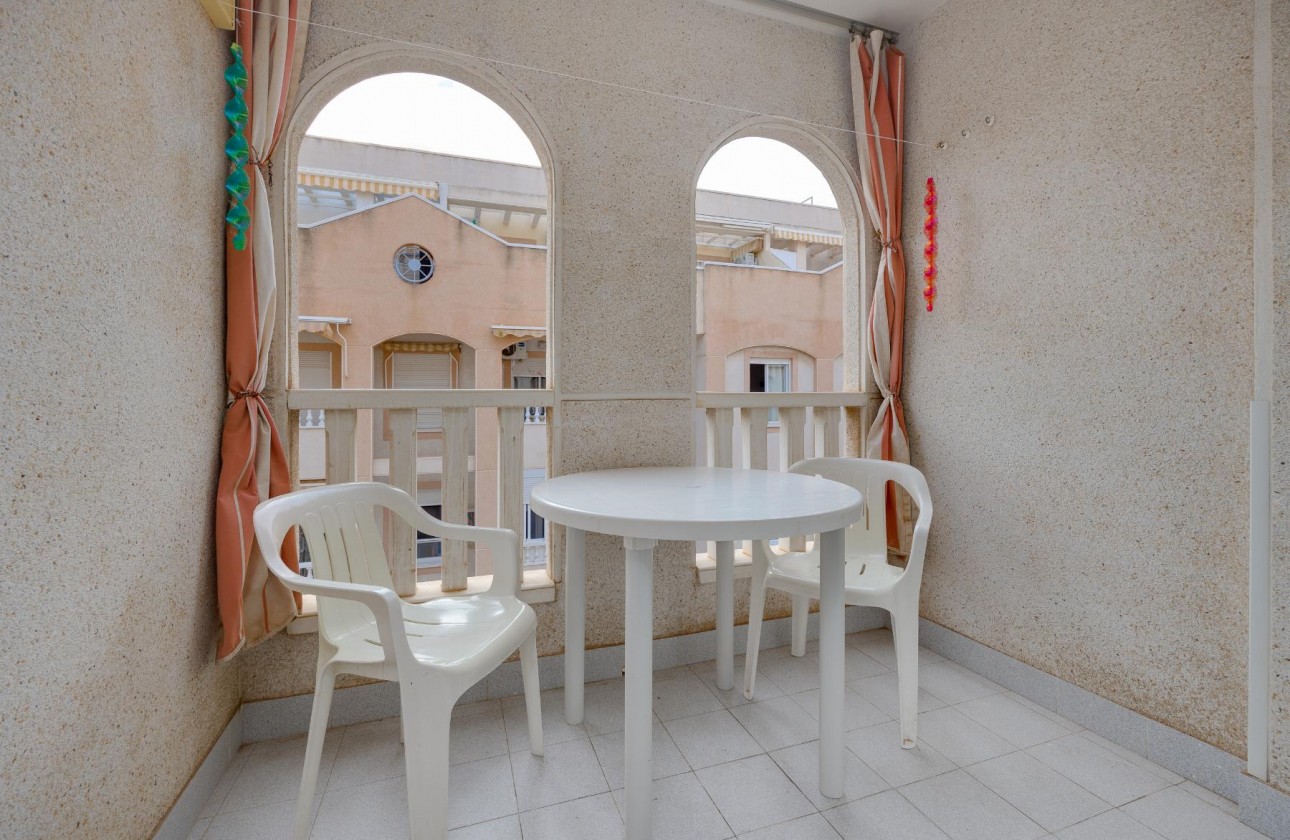 Resale - Apartment / flat - Torrevieja - playa de los naufragos