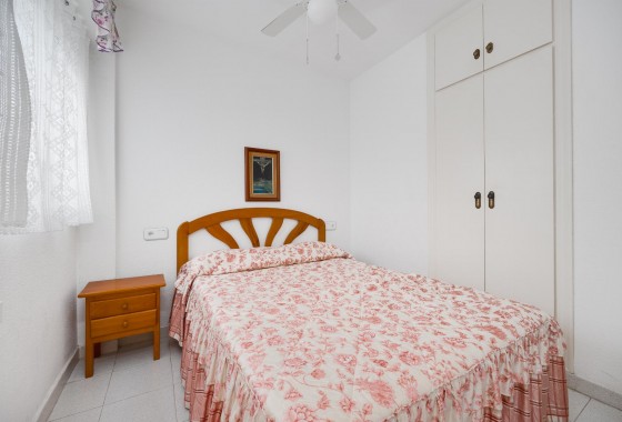 Resale - Apartment / flat - Torrevieja - playa de los naufragos