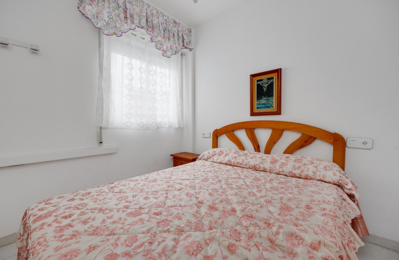 Resale - Apartment / flat - Torrevieja - playa de los naufragos