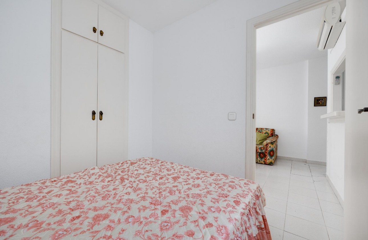 Resale - Apartment / flat - Torrevieja - playa de los naufragos