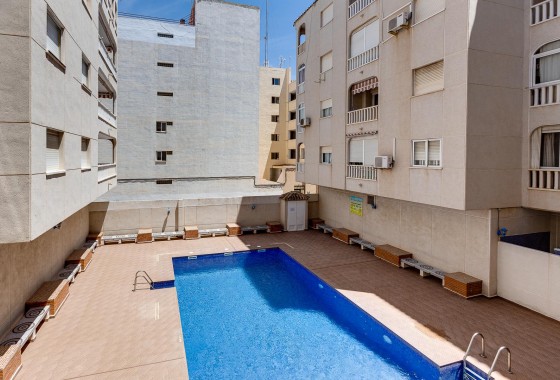 Resale - Apartment / flat - Torrevieja - playa de los naufragos