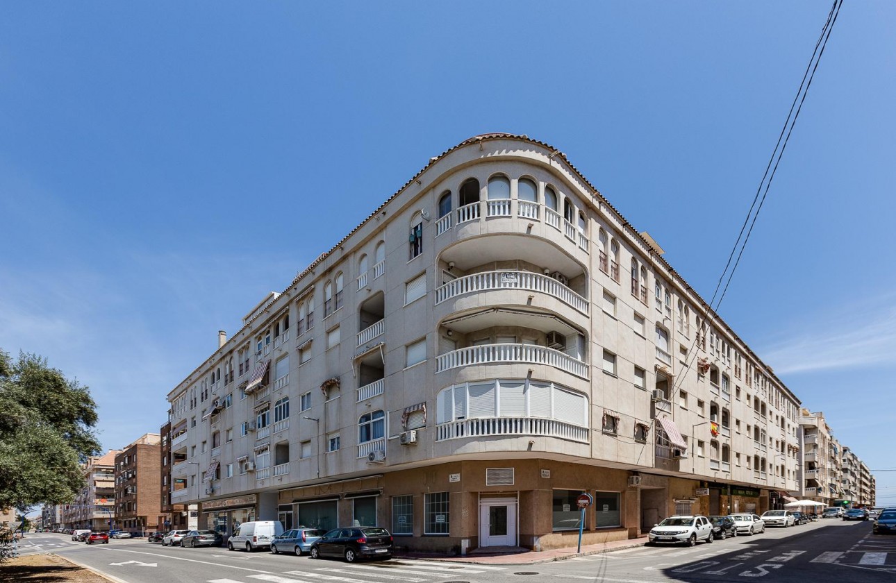 Resale - Apartment / flat - Torrevieja - playa de los naufragos