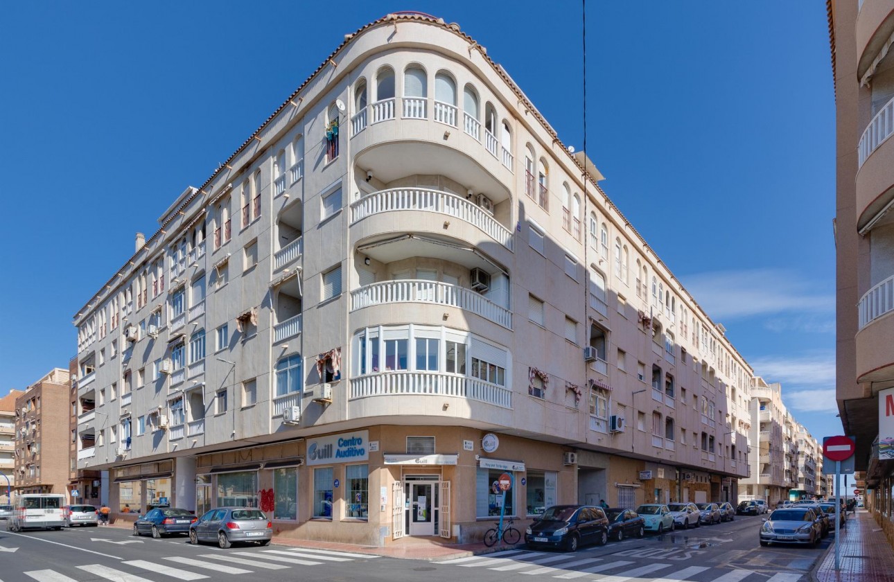 Resale - Apartment / flat - Torrevieja - playa de los naufragos