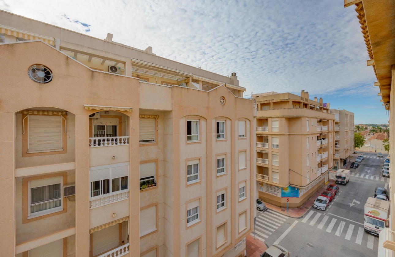 Resale - Apartment / flat - Torrevieja - playa de los naufragos