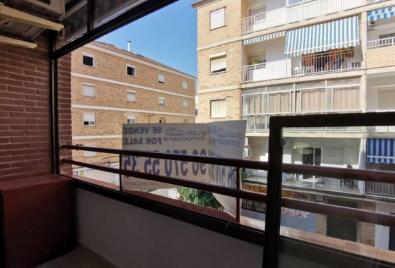 Resale - Apartment / flat - Torrevieja - Estacion de autobuses