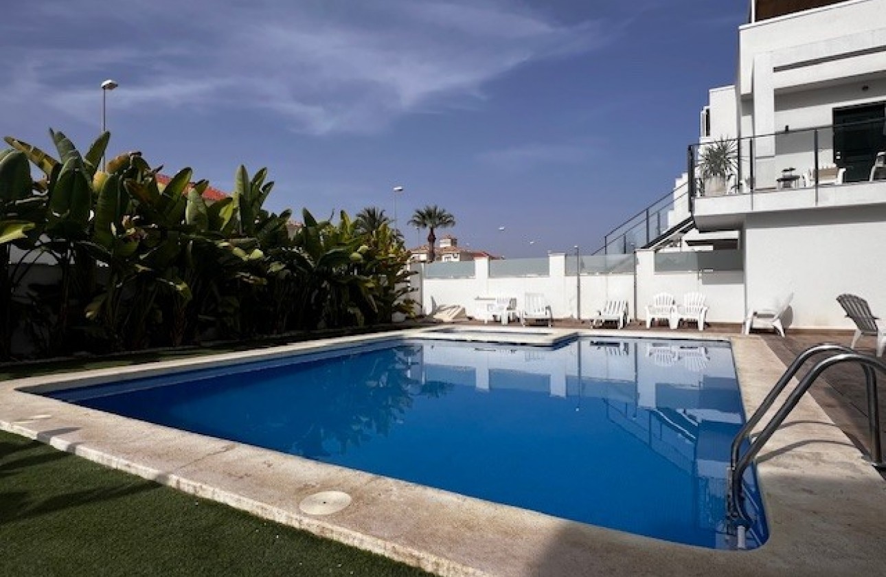 Revente - Bungalow Top Floor - Orihuela Costa - La Zenia